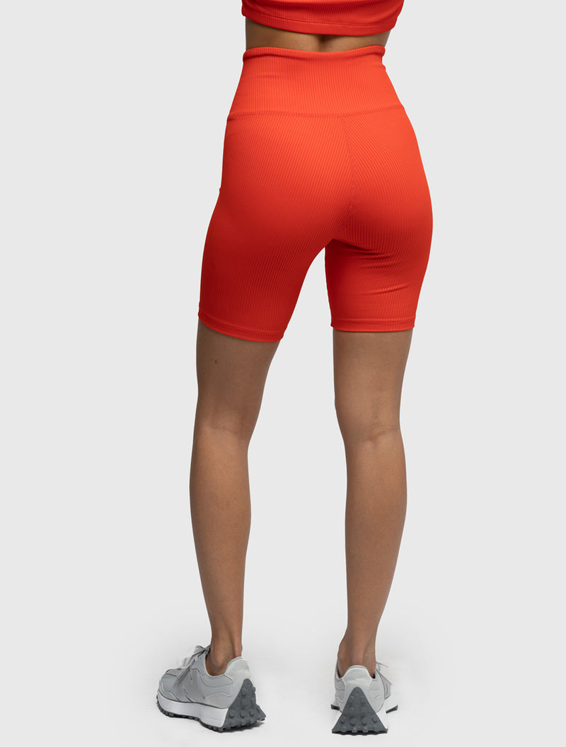 Barry’s Fit Warm Coral Set