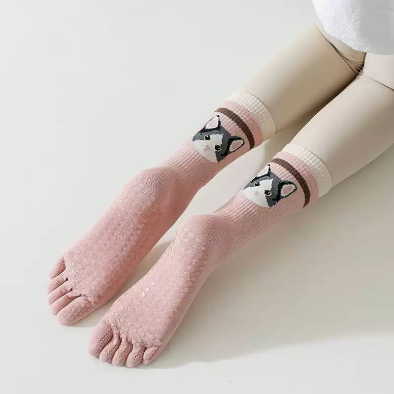 2025 Aesthetic Yoga / Pilates Grip Socks