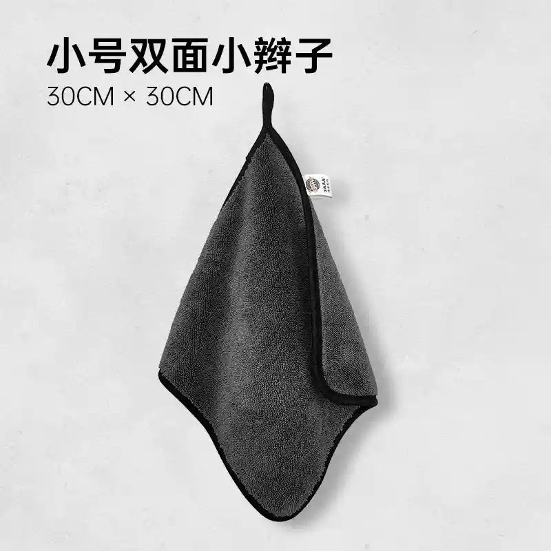 Ultra-Thick Microfiber Car Drying Towel – Super Absorbent & Scratch-Free